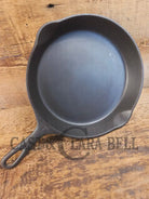 HTF early 1900’s Griswold’s Third Series (Three Line) Victor #7 (#721) Cast Iron Skillet - Skillet