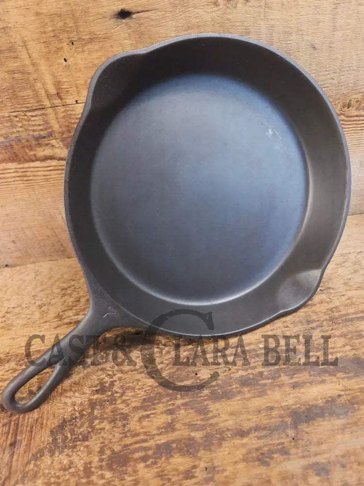 HTF early 1900’s Griswold’s Third Series (Three Line) Victor #7 (#721) Cast Iron Skillet - Skillet