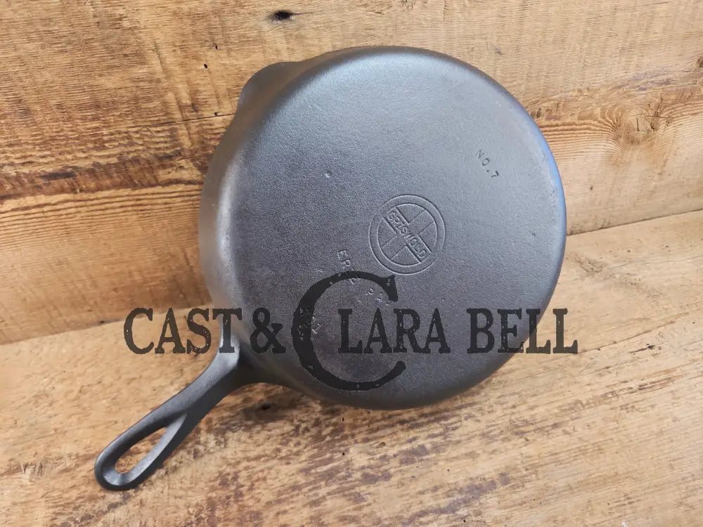HTF Griswold No. 7 Cast Iron Skillet with Small Block Logo and Grooved Handle 701 Skillet
