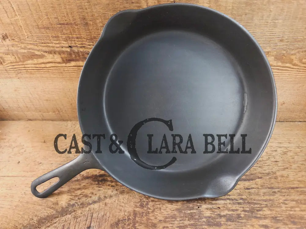 HTF Griswold No. 7 Cast Iron Skillet with Small Block Logo and Grooved Handle 701 Skillet