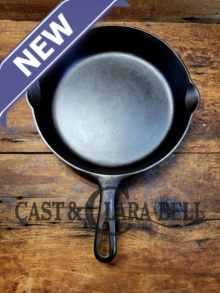 Htf Griswold No. 7 Cast Iron Skillet With Small Block Logo And Grooved Handle 701