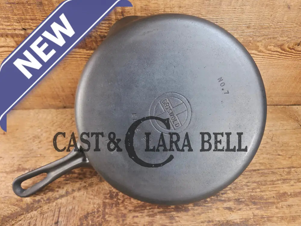 HTF Griswold No. 7 Cast Iron Skillet with Small Block Logo and Grooved Handle 701 Skillet