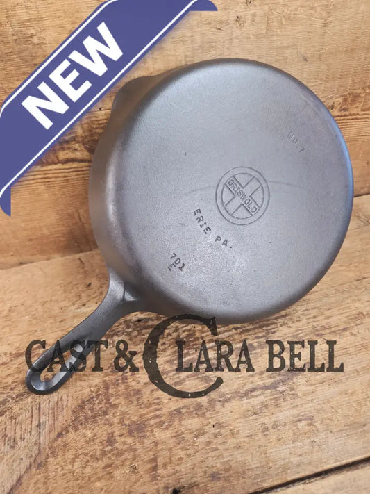 HTF Griswold No. 7 Cast Iron Skillet with Small Block Logo and Grooved Handle 701 Skillet