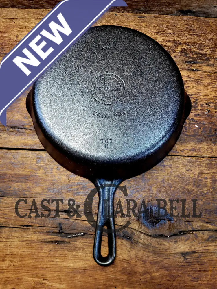 Htf Griswold No. 7 Cast Iron Skillet With Small Block Logo And Grooved Handle 701