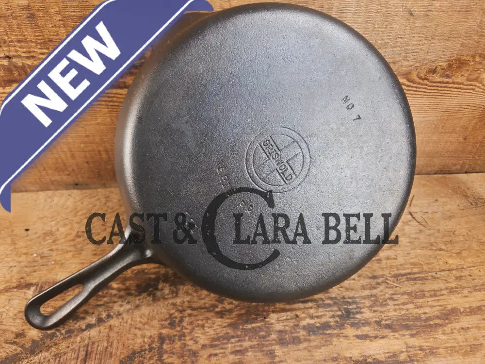 HTF Griswold No. 7 Cast Iron Skillet with Small Block Logo and Grooved Handle 701 B Skillet