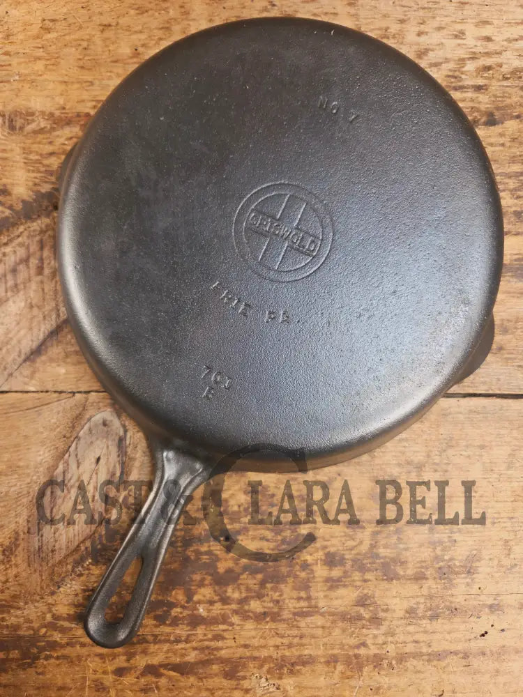 HTF Griswold No. 7 Cast Iron Skillet with Small Block Logo and Grooved Handle 701 B Skillet
