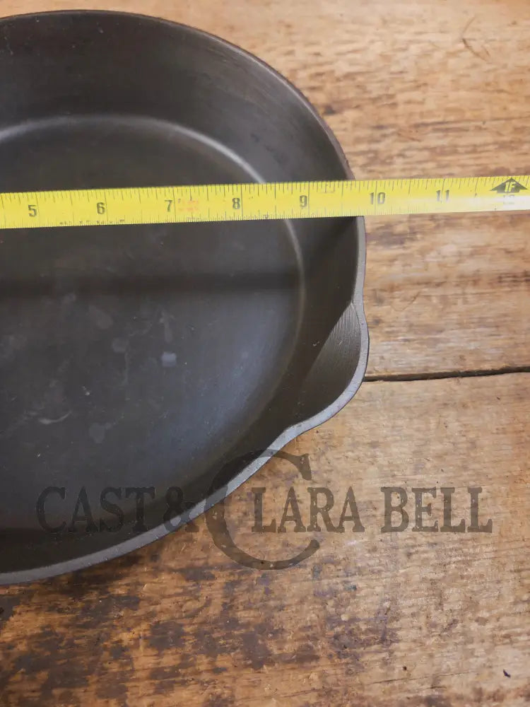 HTF Griswold No. 7 Cast Iron Skillet with Small Block Logo and Grooved Handle 701 B Skillet