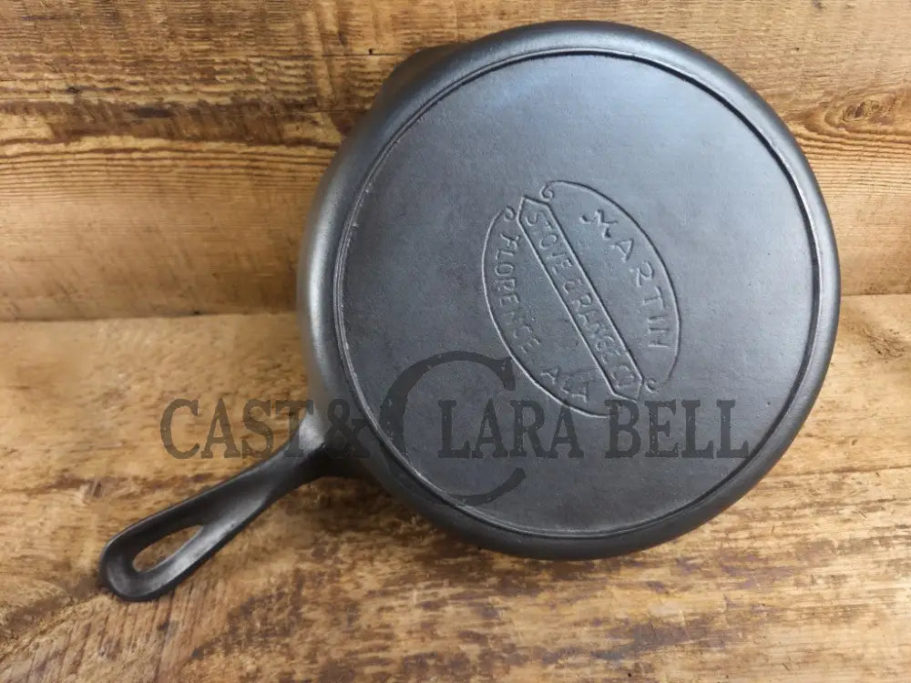 HTF Martin Stove & Range Co. #7 Cast Iron Skillet with ’Hamburger’ Logo. Versatile and elegant Skillet