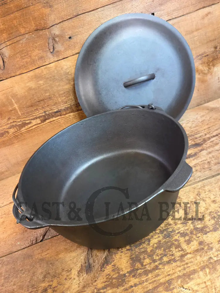 HUGE 1940’s Era Lodge Dutch Oven. Wonderful condition ready to use! - Dutch Ovens Trivets & Kettles