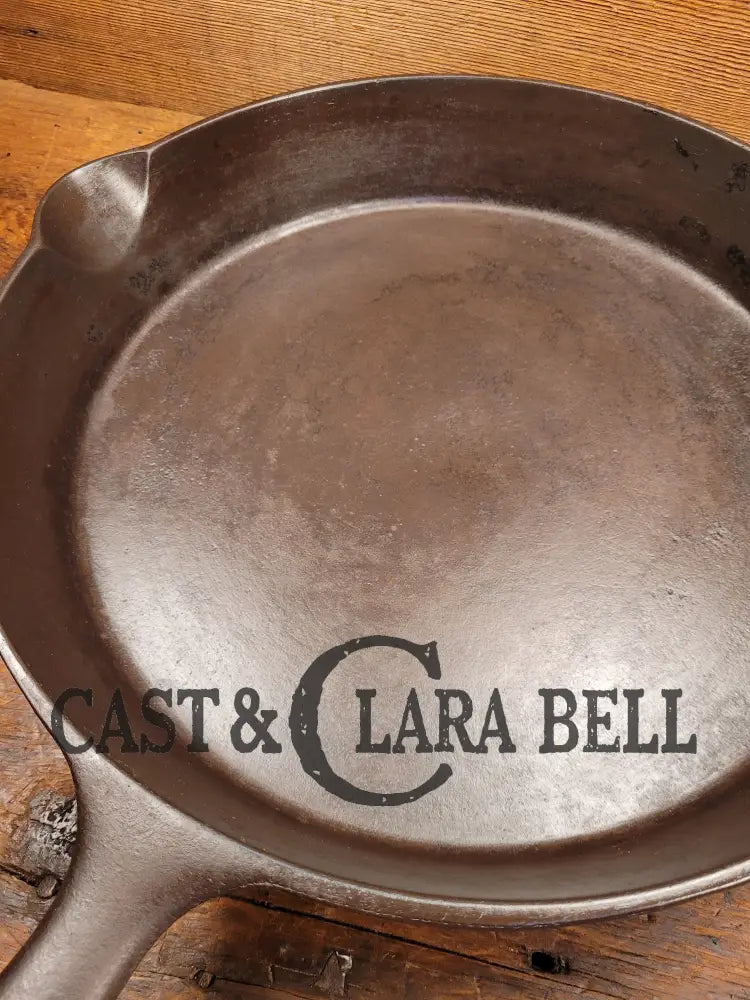 Huge And Hard To Find 1910S Early Favorite Piqua Ware #12 Cast Iron Skillet Arc Straight Logo