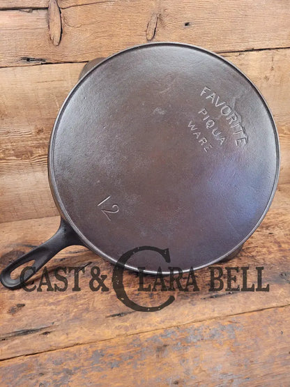 Huge And Hard To Find 1910S Early Favorite Piqua Ware #12 Cast Iron Skillet Arc Straight Logo