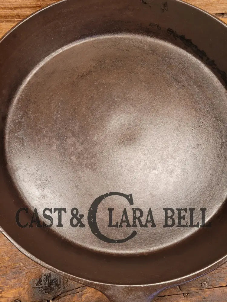 Huge And Hard To Find 1910S Early Favorite Piqua Ware #12 Cast Iron Skillet Arc Straight Logo