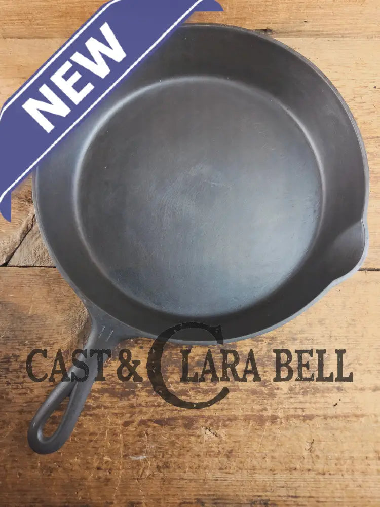 Huge beautiful 1930’s Griswold No. 11 Skillet Large Block Logo 717. Perfect bacon skillet! Restored Ready to Use!