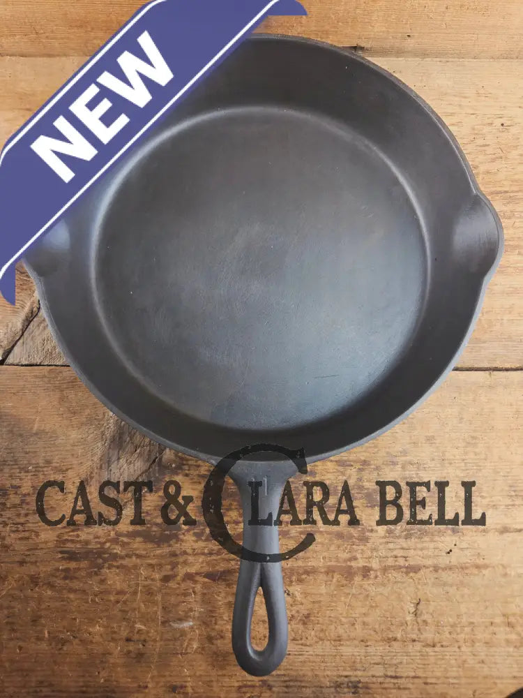 Huge beautiful 1930’s Griswold No. 11 Skillet Large Block Logo 717. Perfect bacon skillet! Restored Ready to Use!