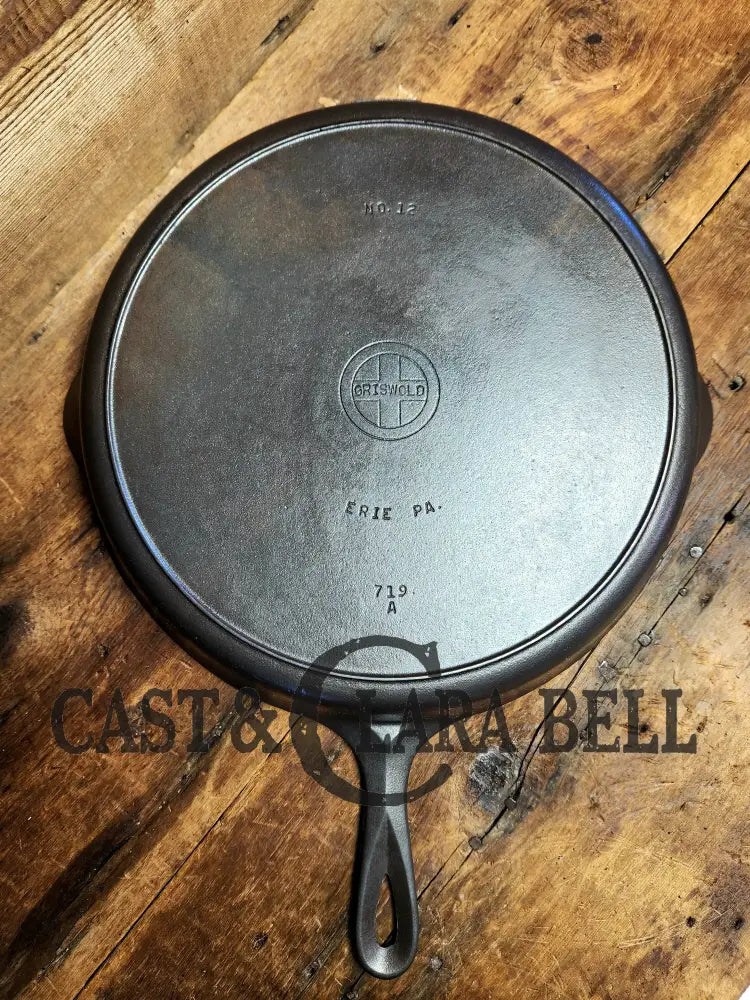 Huge Beautiful 1930’S Griswold No. 12 Skillet With Small Block Logo And Heat Ring 719 A. Perfect