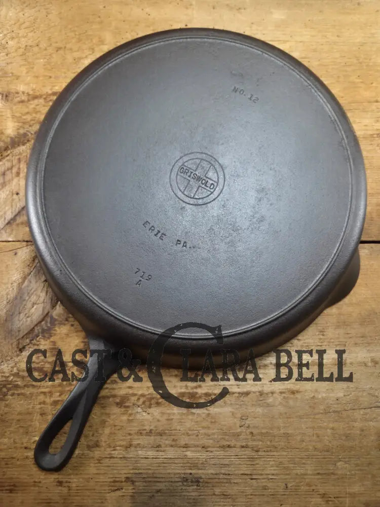 Huge beautiful 1930’s Griswold No. 12 Skillet with Small Block Logo and Heat Ring 719 D Skillet