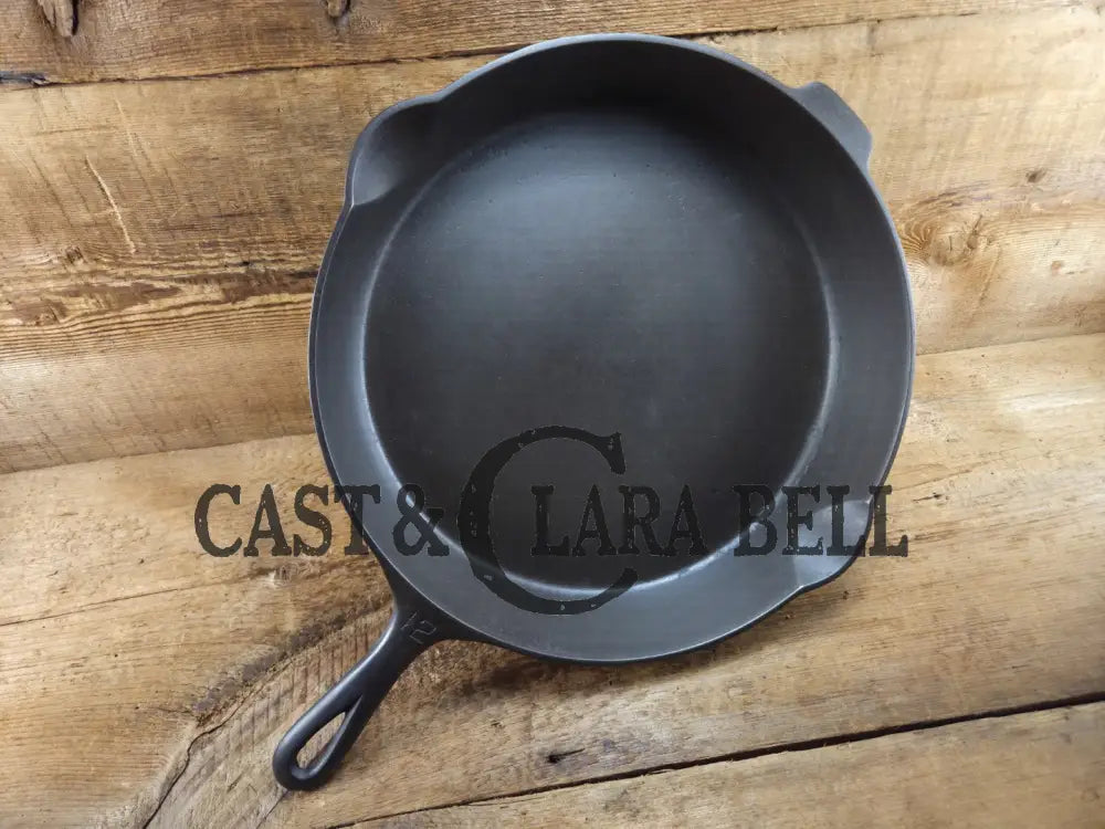 Huge beautiful 1930’s Griswold No. 12 Skillet with Small Block Logo and Heat Ring 719 D Skillet