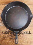 HUGE Early 1900’s Wagner ’Arc Straight’ logo #12 Cast Iron Skillet. Great daily user! Skillet