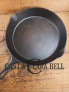 HUGE Early 1900’s Wagner ’Arc Straight’ logo #12 Cast Iron Skillet. Great daily user! Skillet