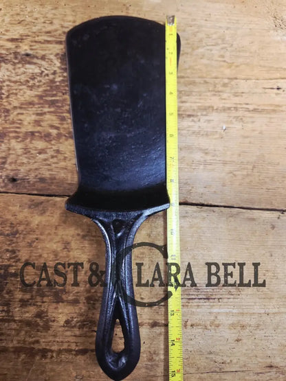 HUGE! Repurposed Late 1800’s! Fancy Handled #9 Cast Iron Skillet with Raised W and Gatemark. One of a kind! SC24