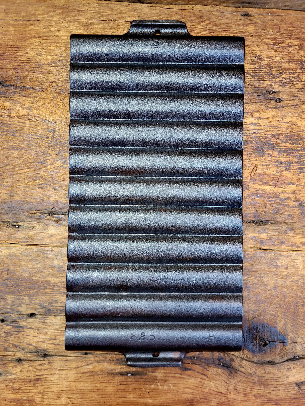Unique Gift And Great Taco Server?? 1950’S Era Lodge Corn Bread Pan #22 Gem Mold Make Delicious