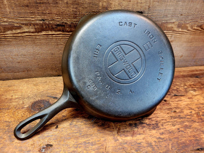 Awesome saute skillet! 1930's Griswold #6 cast iron Skillet with Large Block Logo and Smooth Bottom, 699 C