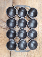 Great Gift! 1930’S #9 Wagner ’Golf Ball’ Brownie Pan. Open Air Design Gorgeous! Bakeware