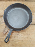 The Classic 8! 1940’s early Birmingham Stove & Range Red Mountain Series #8 Skillet 8C
