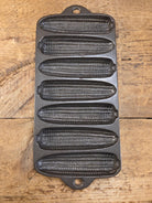 GREAT gift idea! 1950’s Wagner Ware Corn Pone gem pan. Makes wonderful bread sticks & cornbread! SC24 Bakeware