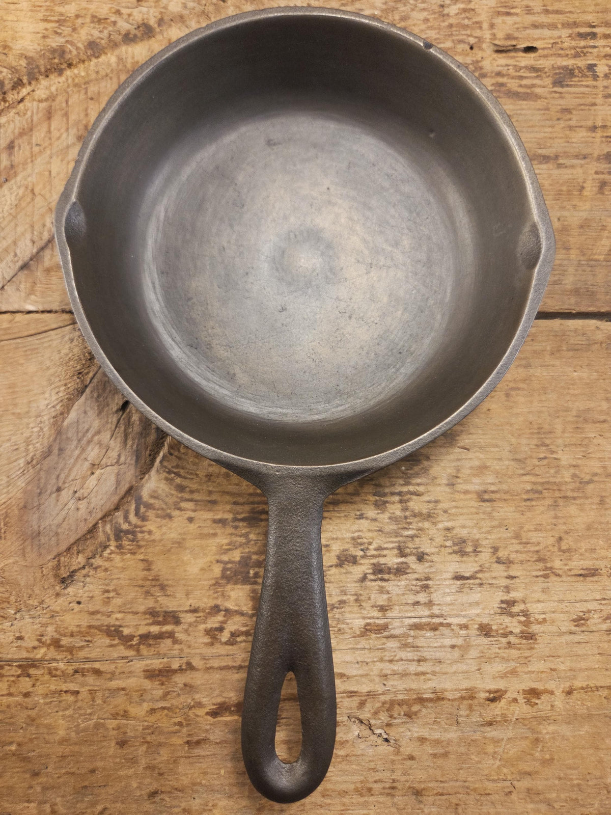 Classic southern skillet! Birmingham Stove & Range Century Series No. 3 Egg Skillet 6 5/8 inch SC24