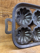 Great gift! Pre 1900’s Unmarked Antique Gate-Marked #10 Turks Head Pan 6 Cup