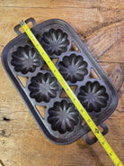 Great gift! Pre 1900’s Unmarked Antique Gate-Marked #10 Turks Head Pan 6 Cup