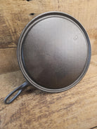 Make 90 year old grilled cheese! 1930-40’s Era lodge #9 Round Griddle. Awesome! SC24 Griddle