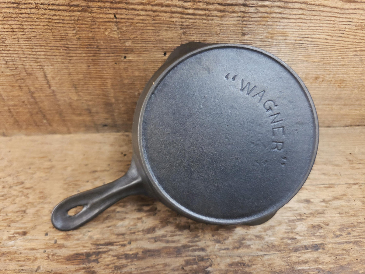 Collectible Toy Wagner No. Cast Iron Skillet. Great for display OR for your junior chef! SC24 Skillet