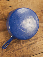 1930’s Wagner Unmarked #8 Cast Iron Sautee Skillet with blue speckled enamel! SC24 Skillet