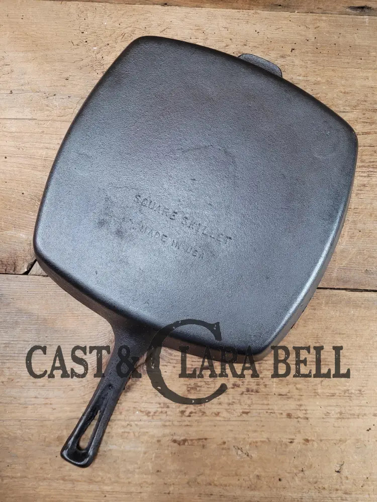 Large! 1930’S #9 Wagner Square Skillet 1219. Great Pan To Have In The Kitchen! Super Versatile