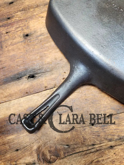 Large! 1930’S #9 Wagner Square Skillet 1219. Great Pan To Have In The Kitchen! Super Versatile