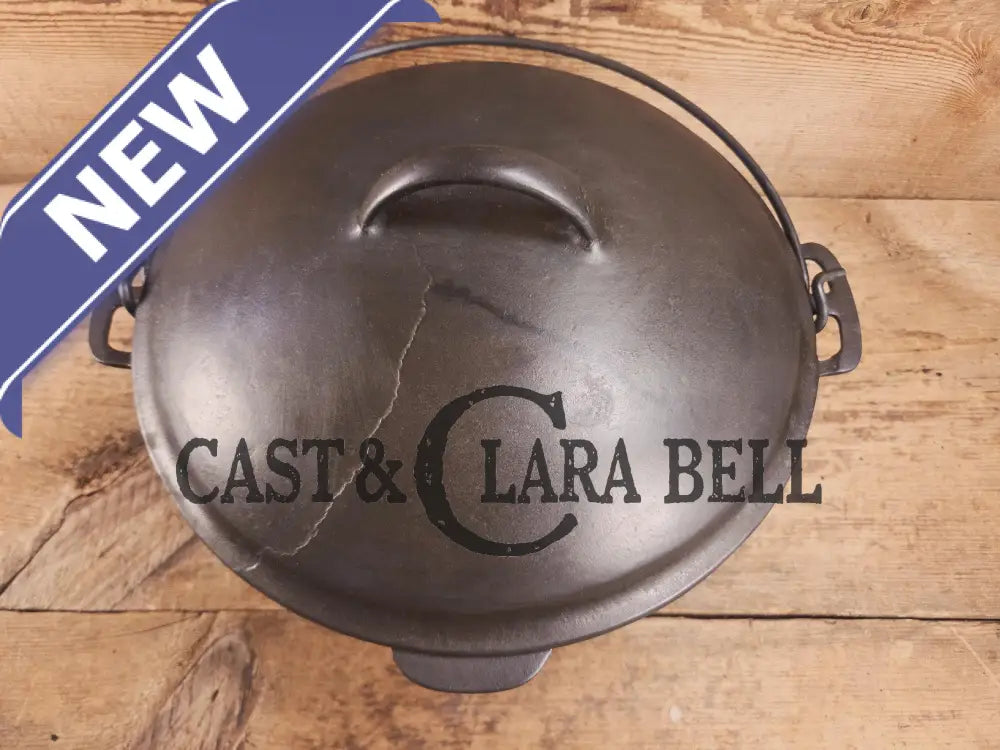 Large 1930’s Wagner Ware #9 Cast Iron Dutch Oven 1259 with Sawtooth lid! Unique pattern shift on lid Dutch Ovens