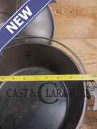 Large 1930’s Wagner Ware #9 Cast Iron Dutch Oven 1259 with Sawtooth lid! Unique pattern shift on lid Dutch Ovens