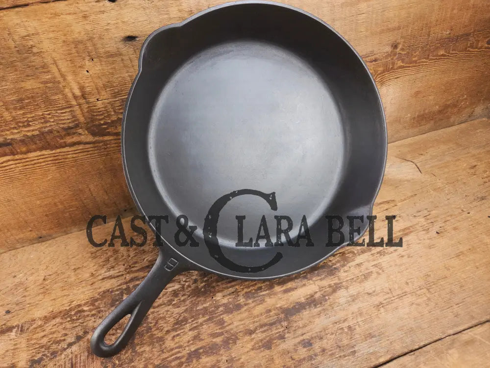 Larger Griswold #9 Cast Iron Skillet with Large Block Logo 710 F. Great protein or large saute skillet Skillet