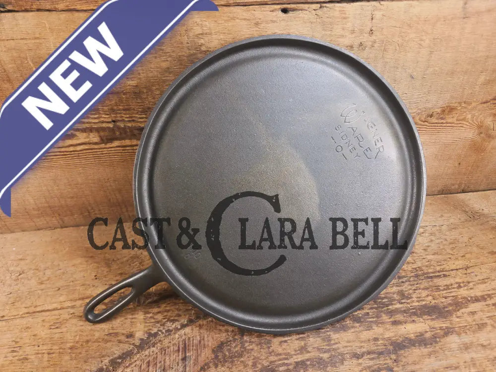 Largest of the handled griddles. 1930’s Era Wagner Ware #10 Cast Iron Round Griddle 1110 Makes great Grilled Cheese!