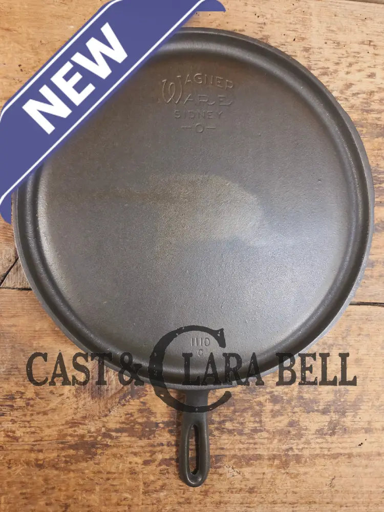 Largest of the handled griddles. 1930’s Era Wagner Ware #10 Cast Iron Round Griddle 1110 Makes great Grilled Cheese!