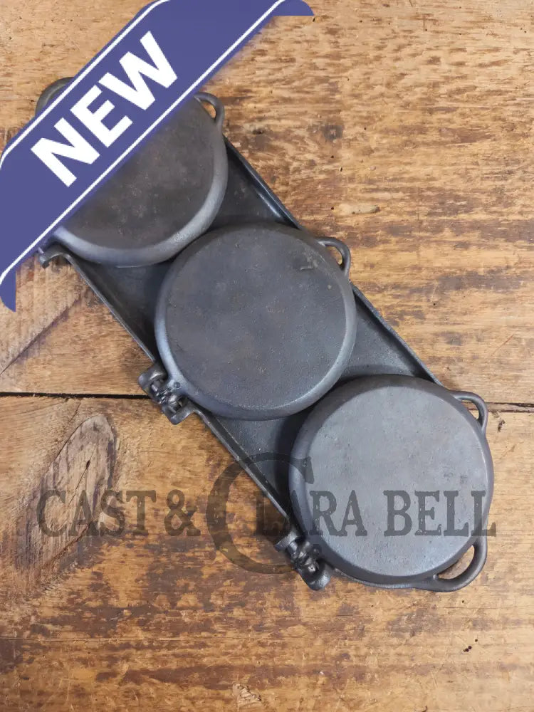 Late 1800’s 3-Section Pancake Flop Griddle by Schofield MFG. New York. Mint condition SC24 - Griddle