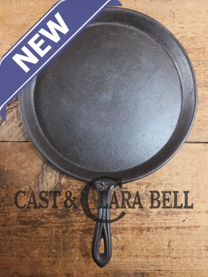 Late 1800’s Antique #9 Round Stove Eye Griddle with Gate mark and Raised 9 semi-fancy handle Griddle