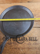 Late 1800’s Antique #9 Round Stove Eye Griddle with Gate mark and Raised 9 semi-fancy handle Griddle