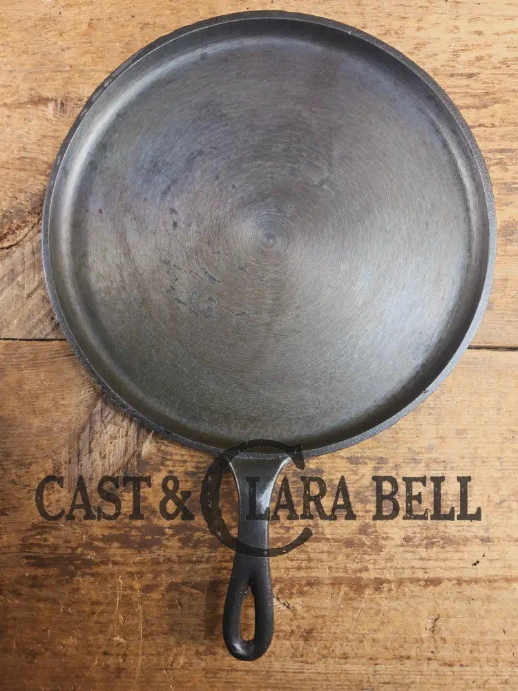 Late 1800’s Antique #9 Round Stove Eye Griddle with Gate mark and Raised 9 straight handle Griddle