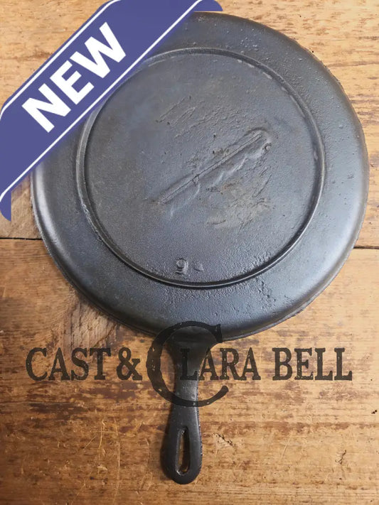 Late 1800’s Antique #9 Round Stove Eye Griddle with Gate mark and Raised 9 straight handle Griddle