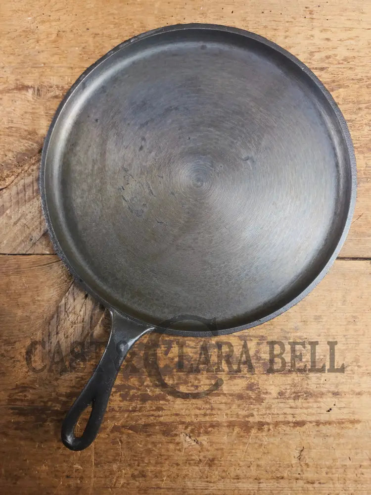 Late 1800’s Antique #9 Round Stove Eye Griddle with Gate mark and Raised 9 straight handle Griddle