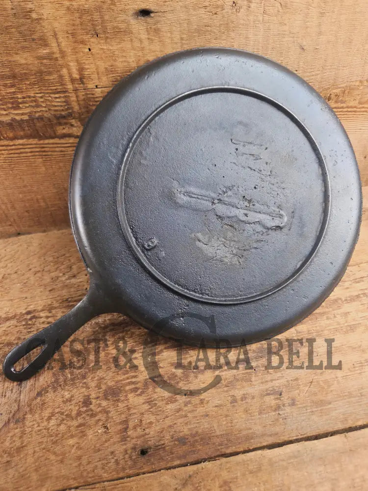 Late 1800’s Antique #9 Round Stove Eye Griddle with Gate mark and Raised 9 straight handle Griddle