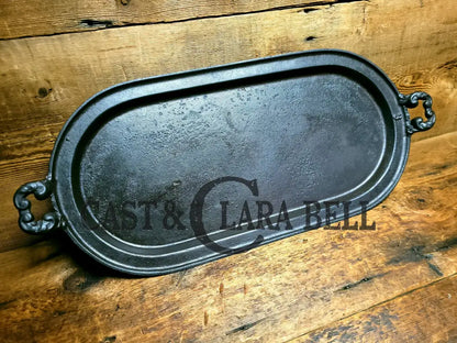 Late 1800S Antique Gate-Marked #3 Cast Iron Griddle With Foot Nubs And Ornate Handle!